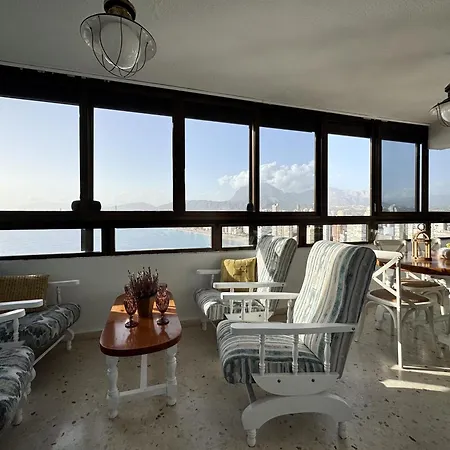 Apartament Blue Levante 2 *